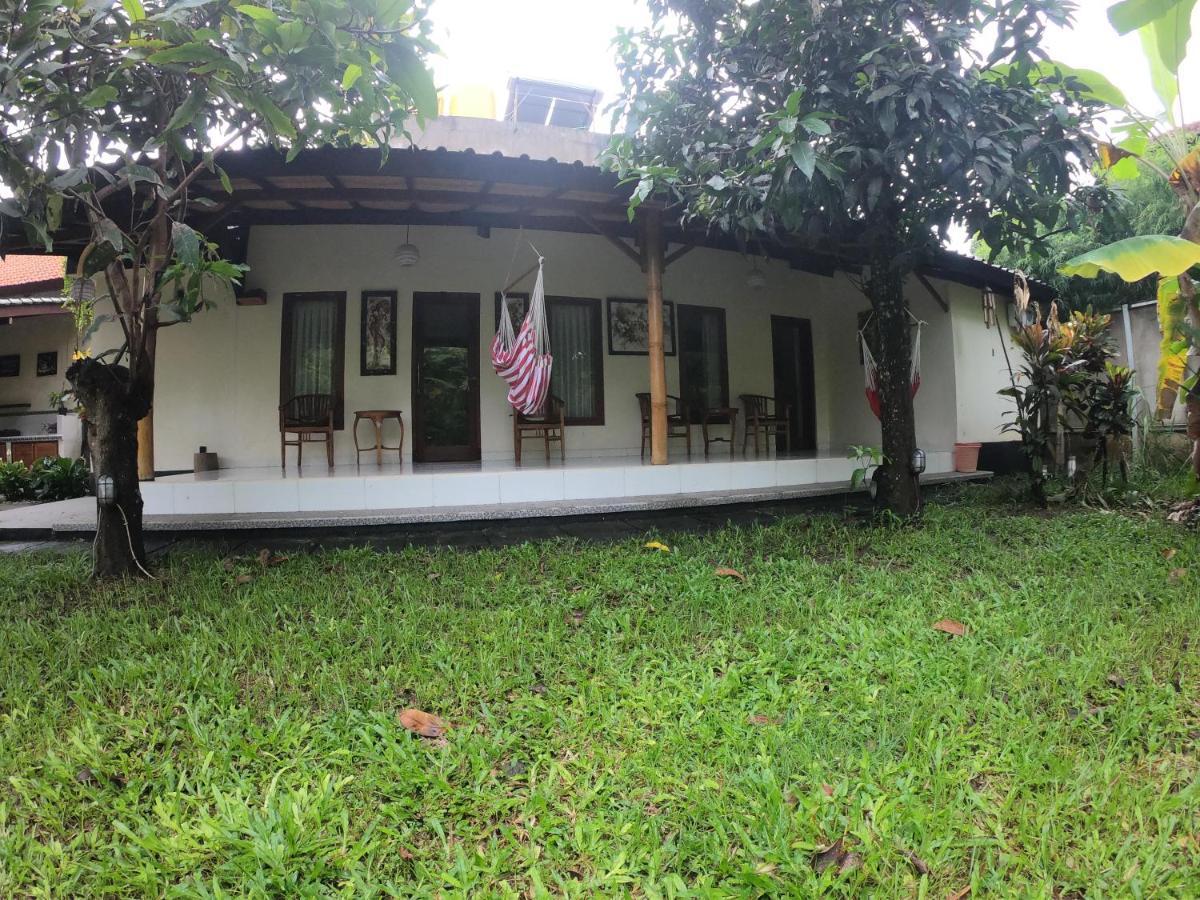 Honey Home Stay Canggu  Exterior photo