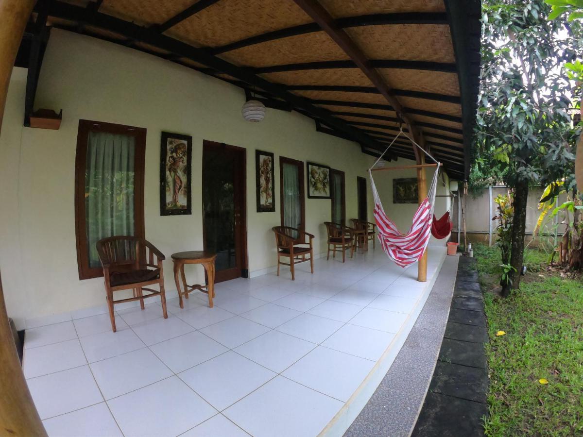 Honey Home Stay Canggu  Exterior photo