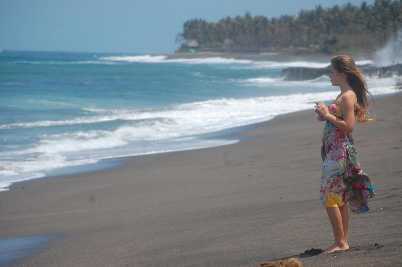 Honey Home Stay Canggu  Exterior photo